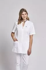 Kasack mit farbigem Akzent